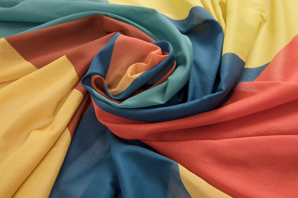 Carré maxi (a) - Juxtapose ,Water and Chili' EcoCotton